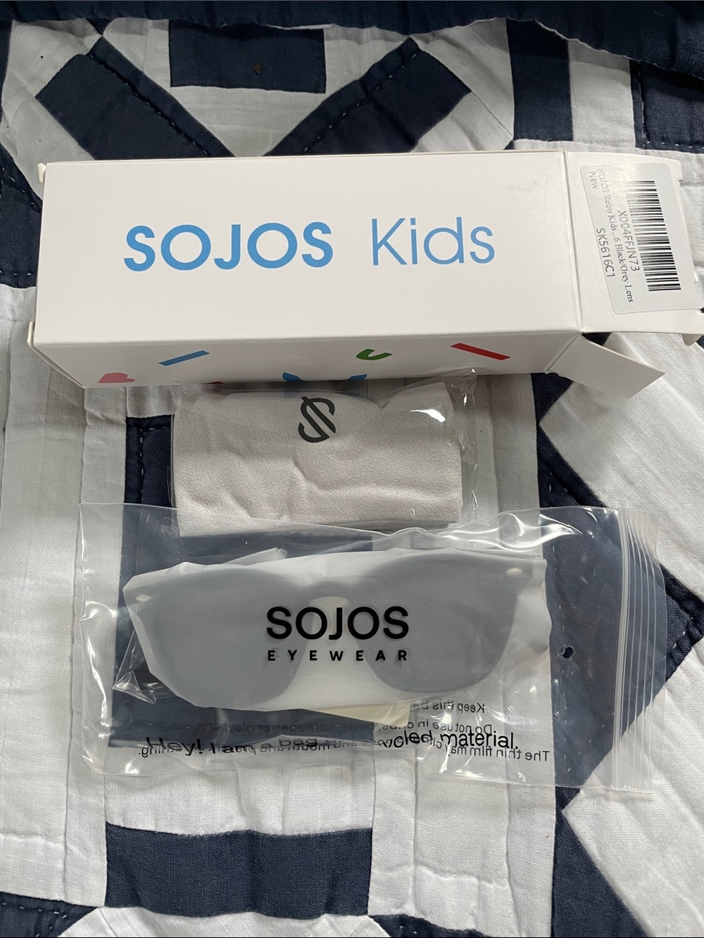 Sojos Retro Kids Sunglasses Black / Grey Lens Brand New with Tags